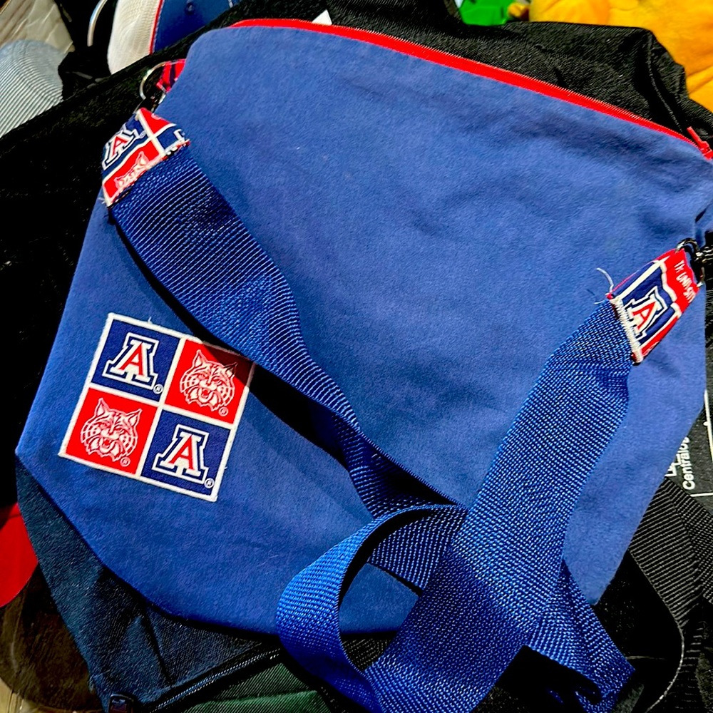 NWOT UArizona Shoulder Bag